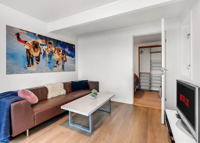 Bridge & Cathedral View L By Fjellheisen * טרומסה