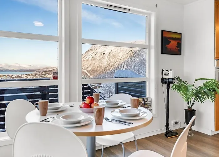 Bridge & Cathedral View L By Fjellheisen דירה